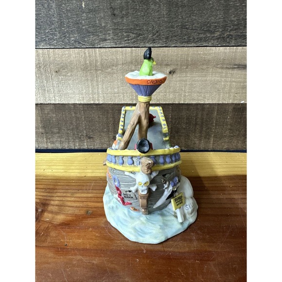 Creepy Hollow - Shipwreck - Midwest Canon Falls - Halloween Village - Picture 2 of 6